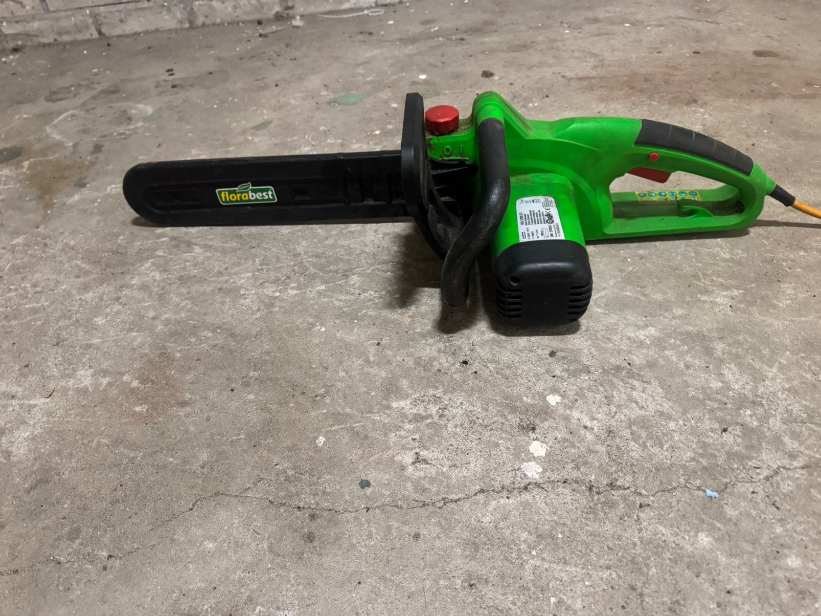 Florabest FKS 2200 E3 kettingzaag, Tuin en Terras, Hand-tuingereedschap, Ophalen of Verzenden, Zo goed als nieuw
