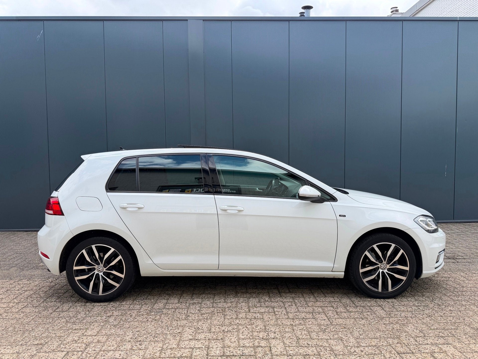 Volkswagen Golf 1.5 TSI Highline | Pano | Automaat | 7.5 |, Euro 6, 4 cilinders, 150 pk, Wit