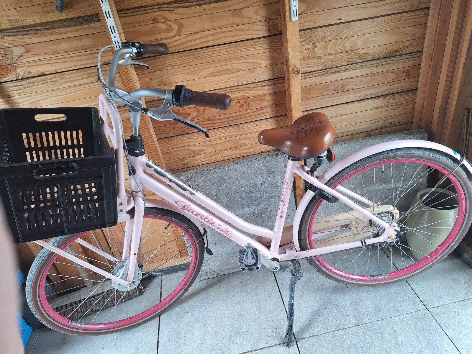 Gazelle Miss Grace damesfiets 28 inch - Roze met mand, Ophalen, Gebruikt, Versnellingen, 50 tot 53 cm