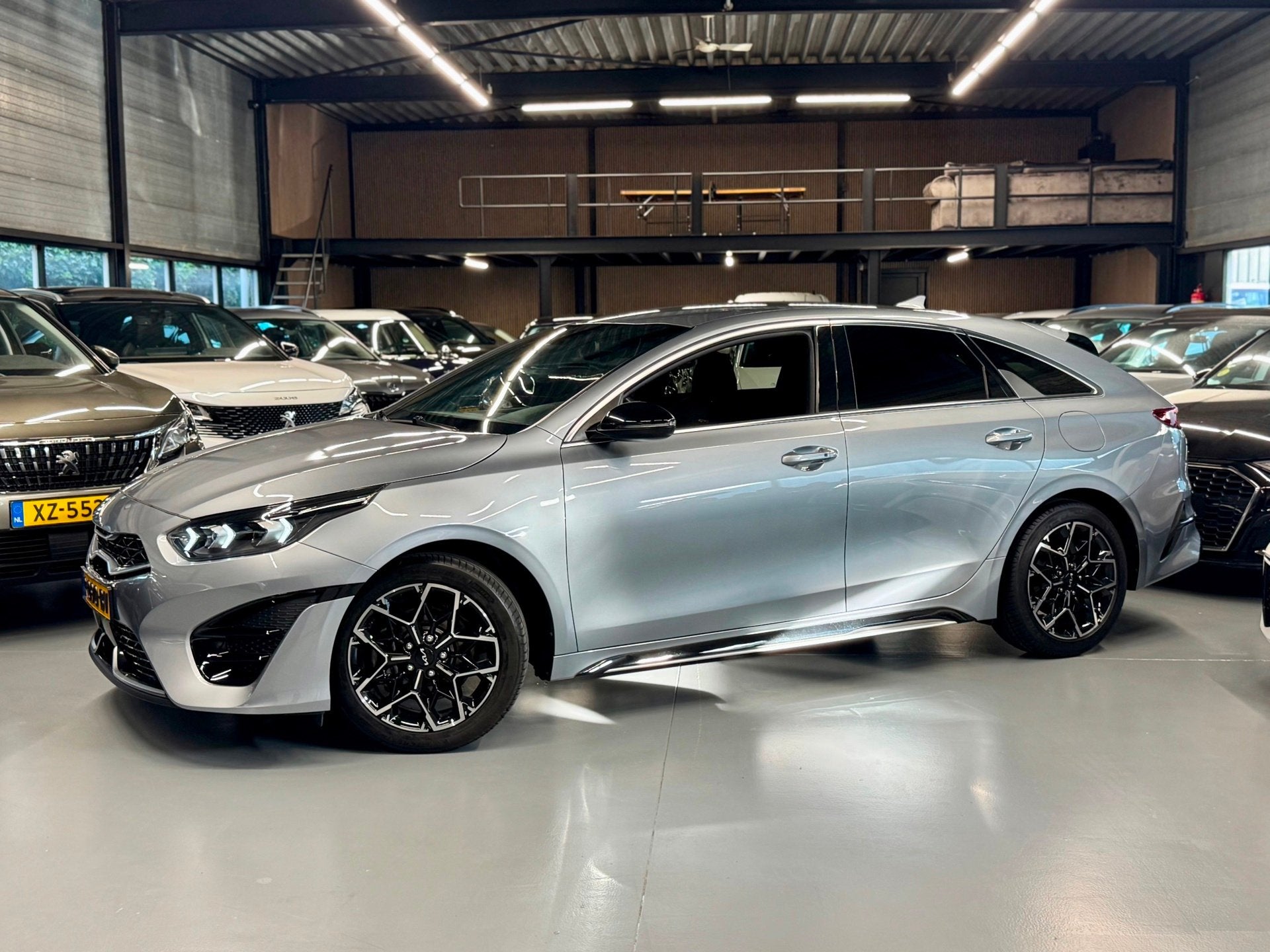 Foto 13 van Kia ProCeed 1.5 T-GDi GT-Line Leder | Led l Camera l Carplay
