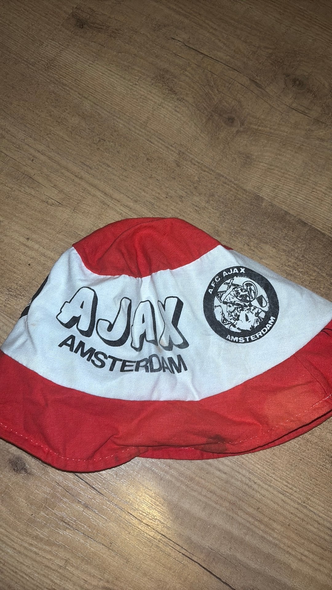 Oud ajax amsterdam vissershoedje, Ophalen of Verzenden, Zo goed als nieuw, Ajax