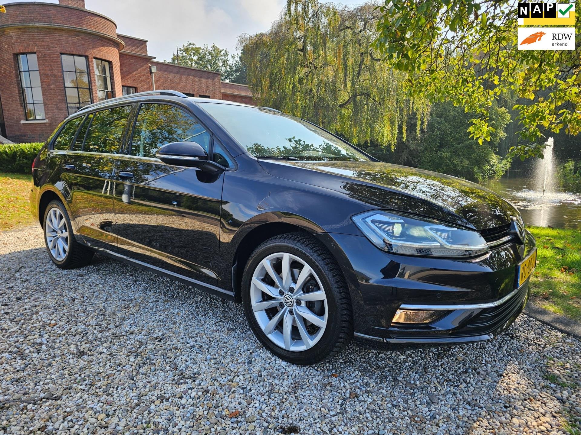 Volkswagen Golf Variant 1.5 TSI Highline XENON/airco/NAVI/cr, Voorwielaandrijving, Automatische klimaatregeling, 4 cilinders, 150 pk