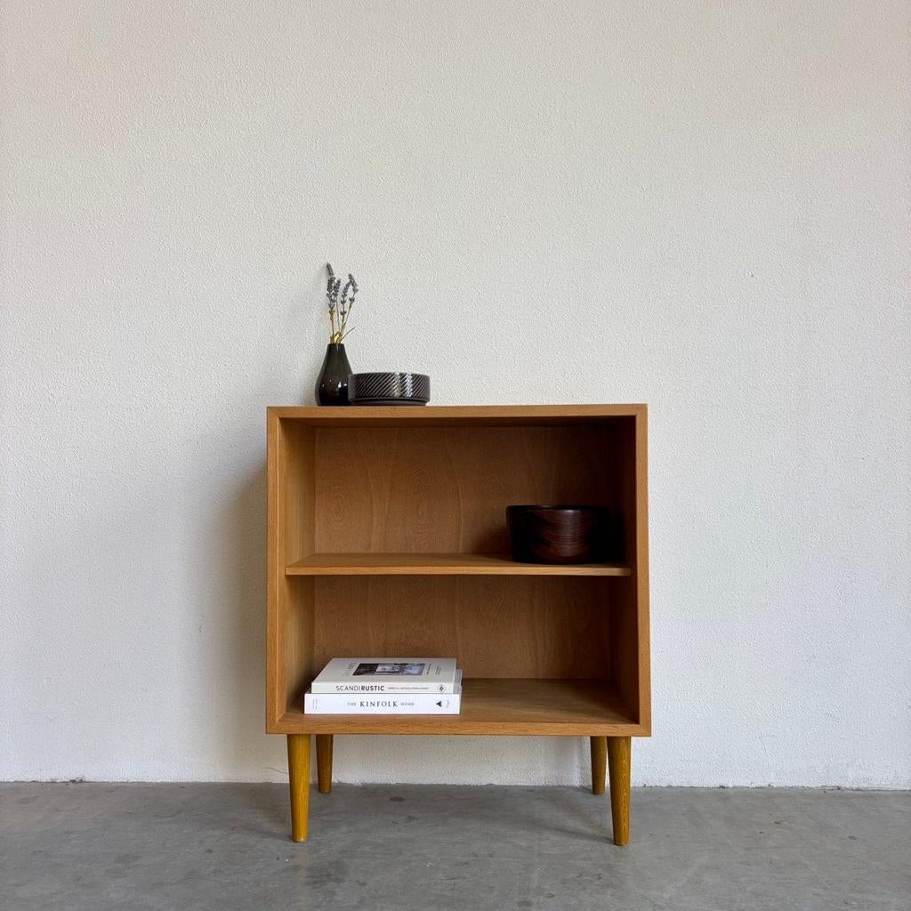 VINTAGE | KLEIN | BOEKENKASTJE | EIKEN | DEENS, Huis en Inrichting, Kasten | Boekenkasten, Zo goed als nieuw, Minder dan 100 cm