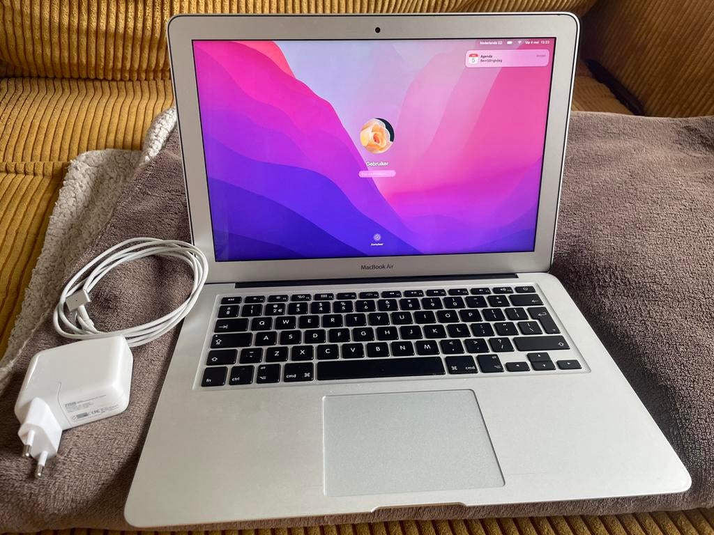 Macbook, Ophalen of Verzenden, Zo goed als nieuw, 13 inch, 2 tot 3 Ghz
