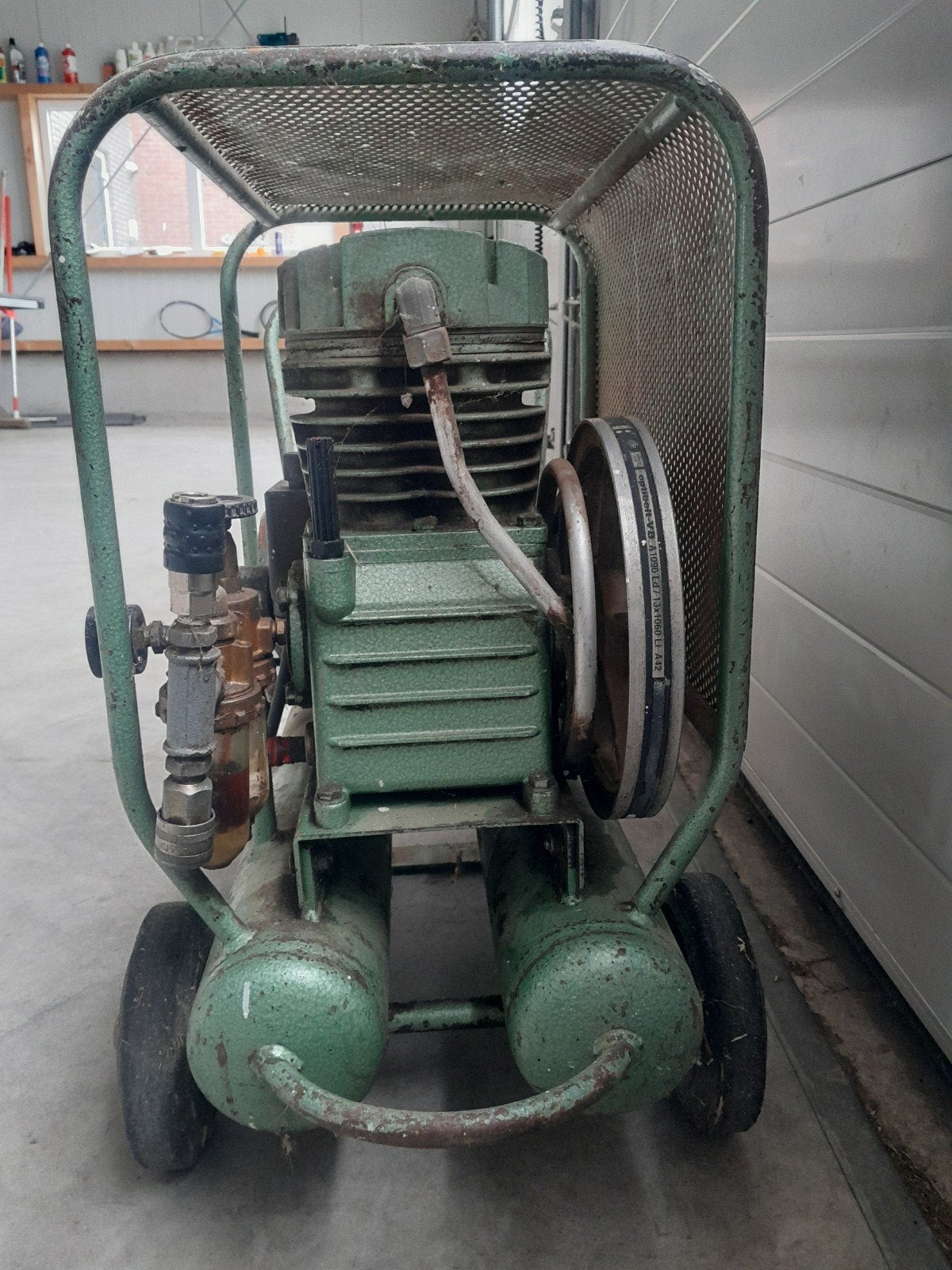 compressor, Ophalen, Gebruikt, 6 tot 10 bar, 200 tot 400 liter/min