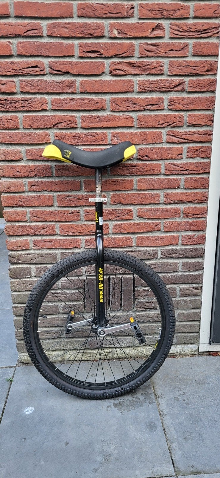 QU-AX eenwieler 24 inch, Fietsen en Brommers, Fietsen | Eenwielers, Gebruikt, Ophalen
