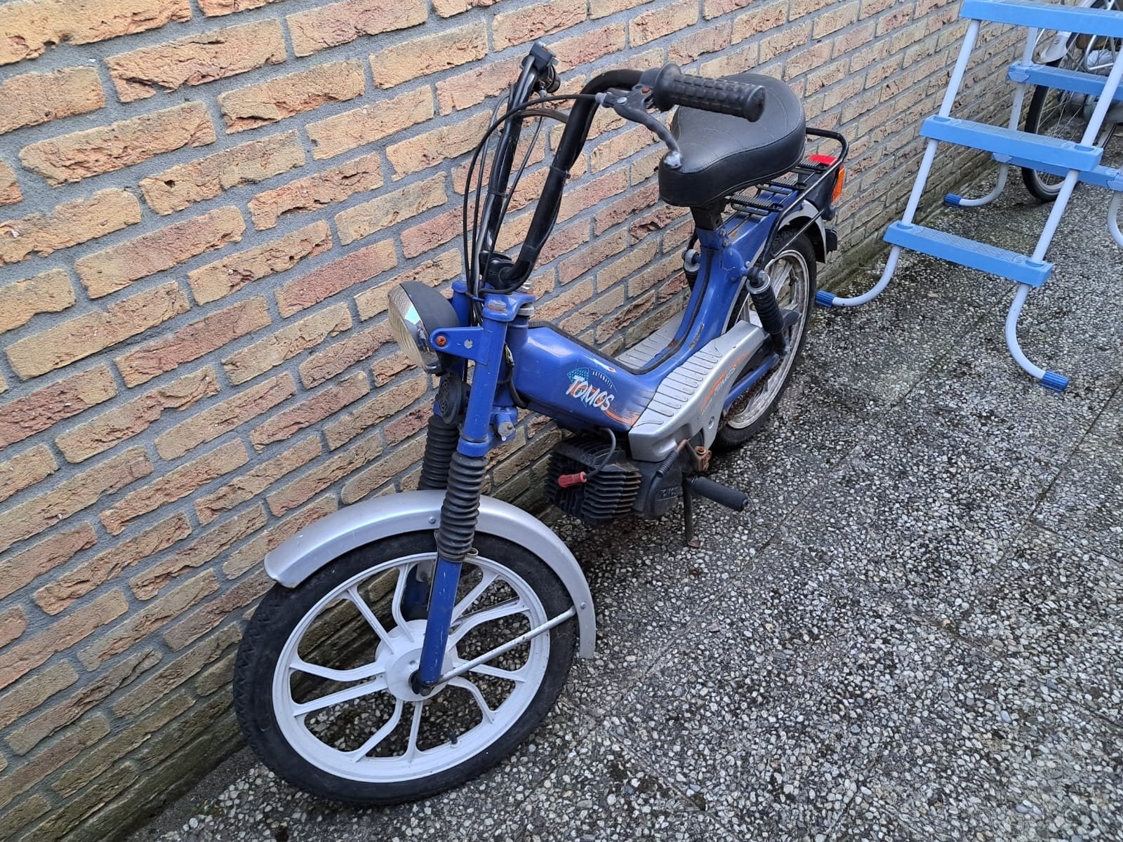 Tomos snorfiets, Ophalen