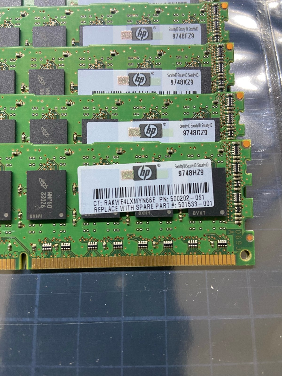 8x 2GB MT PC3-10600R Server Geheugen (HP 500202-061), Gebruikt, Server, DDR3, Ophalen of Verzenden
