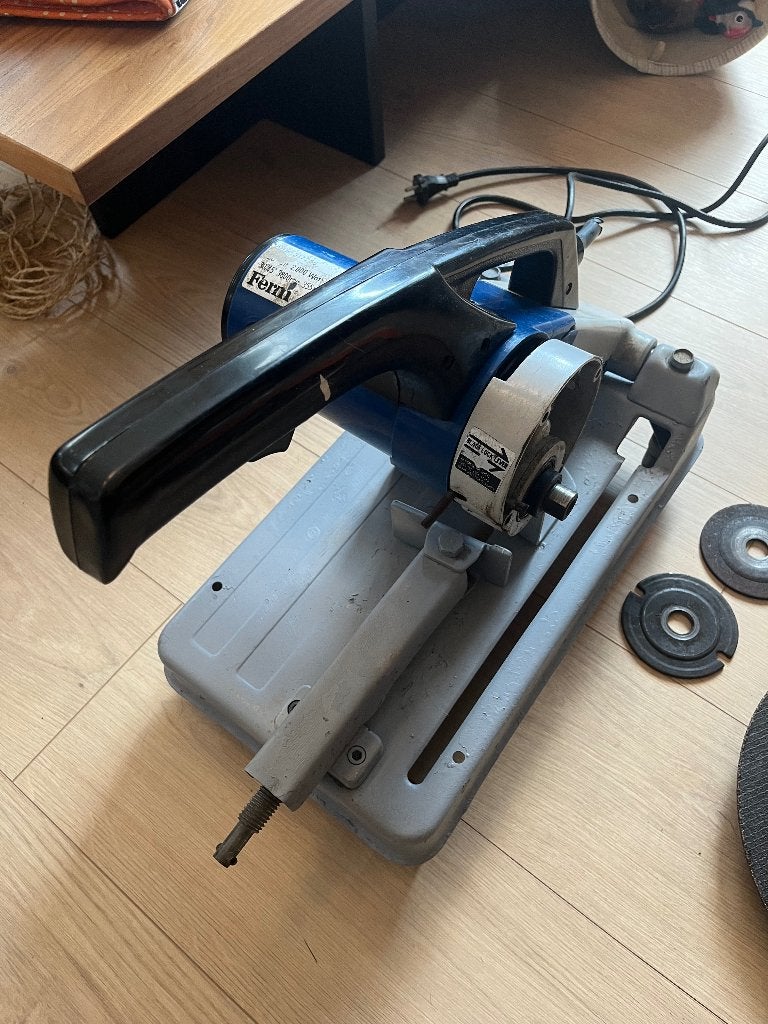 Ferm Afkortzaag AM-355 (deels defect), Ophalen, Gebruikt, 70 mm of meer, Ferm