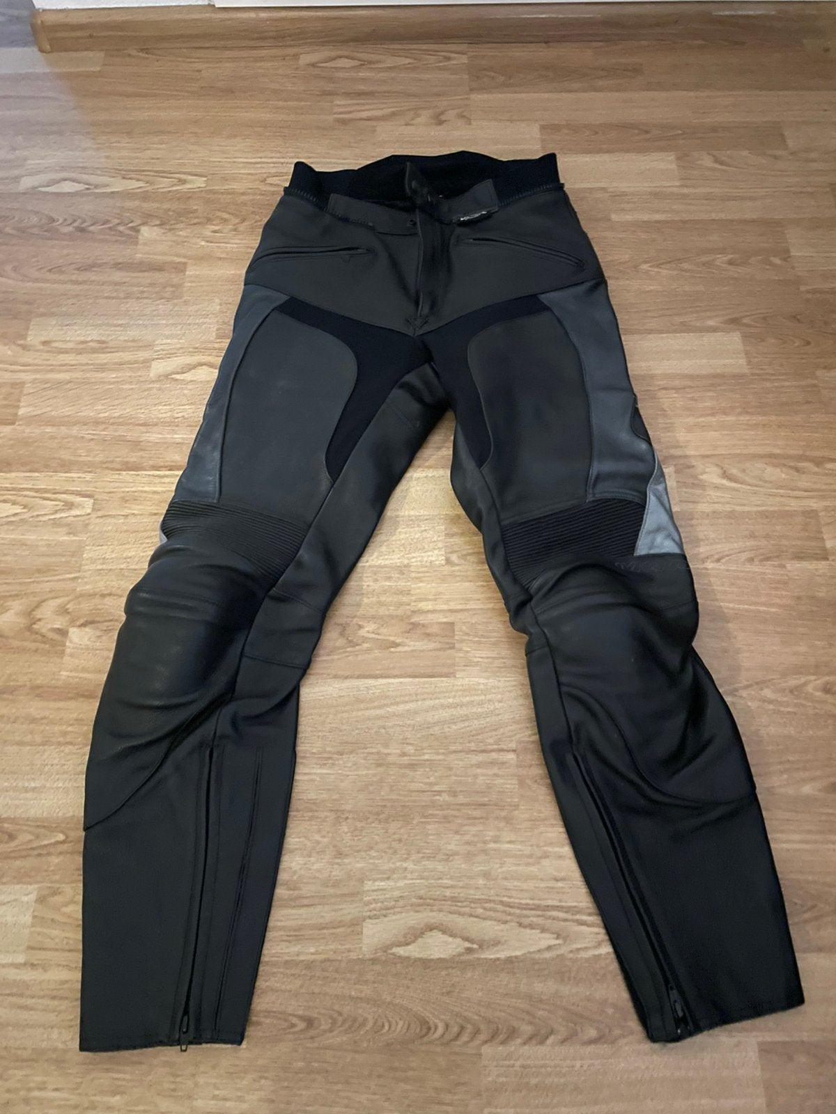 Leren Motorbroek maat 48, Motoren, Kleding | Motorkleding, Ophalen of Verzenden, Tweedehands, Broek | leer