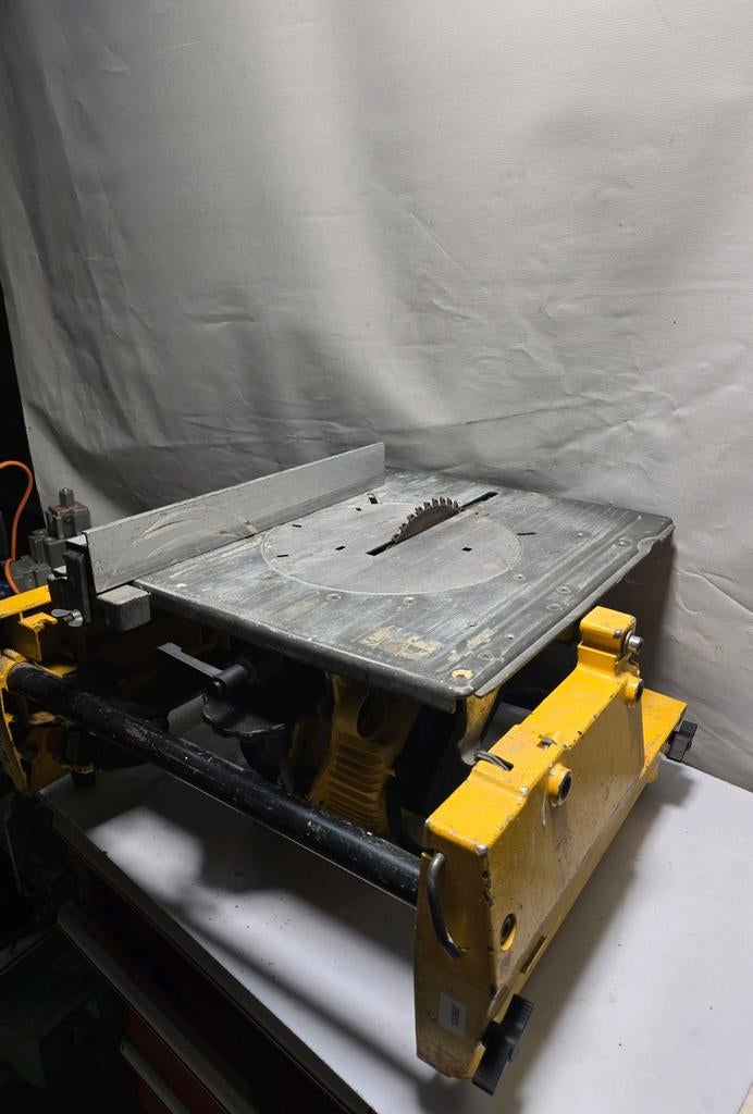 Dewalt DW742 combi zaagtafel & afkortzaag, Ophalen of Verzenden, Dewalt, N.v.t, N.v.t
