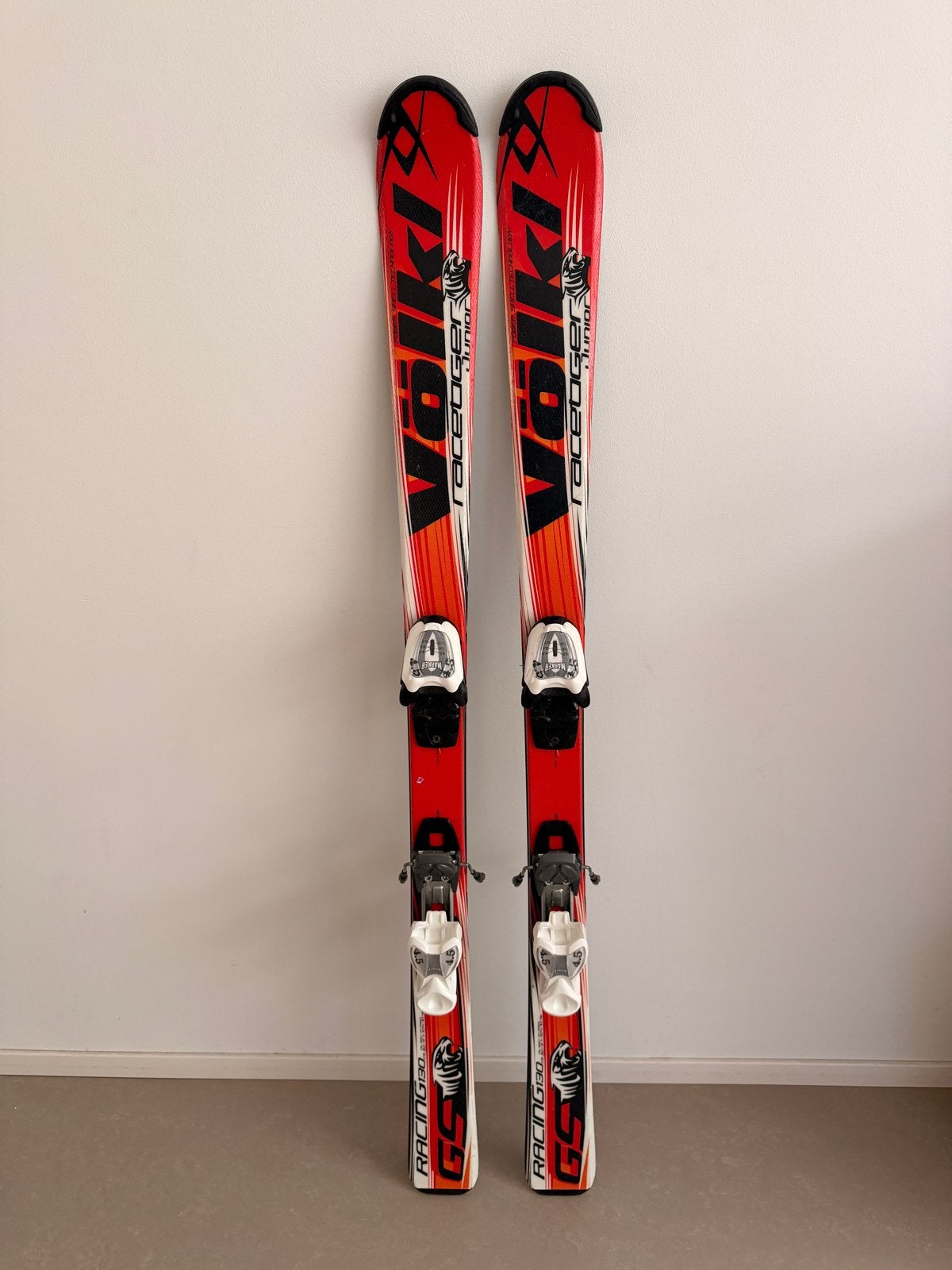 Völkl Racecarver Junior Ski's 130 cm - Goede Staat, Gebruikt, 100 tot 140 cm, Ophalen of Verzenden, Skiën