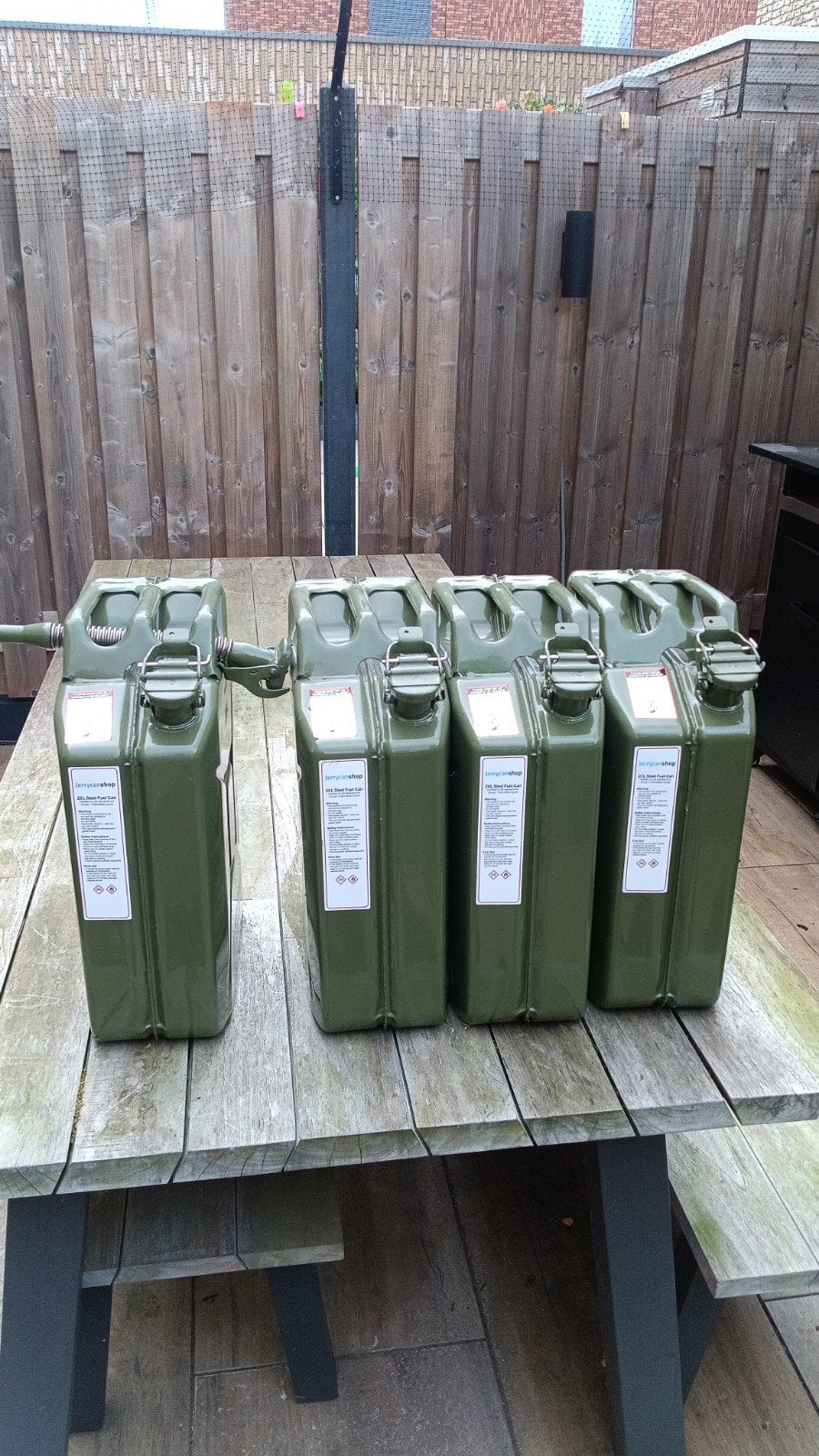 Nieuwe 20L stalen brandstof jerrycans (set van 4), Ophalen of Verzenden, Nieuw