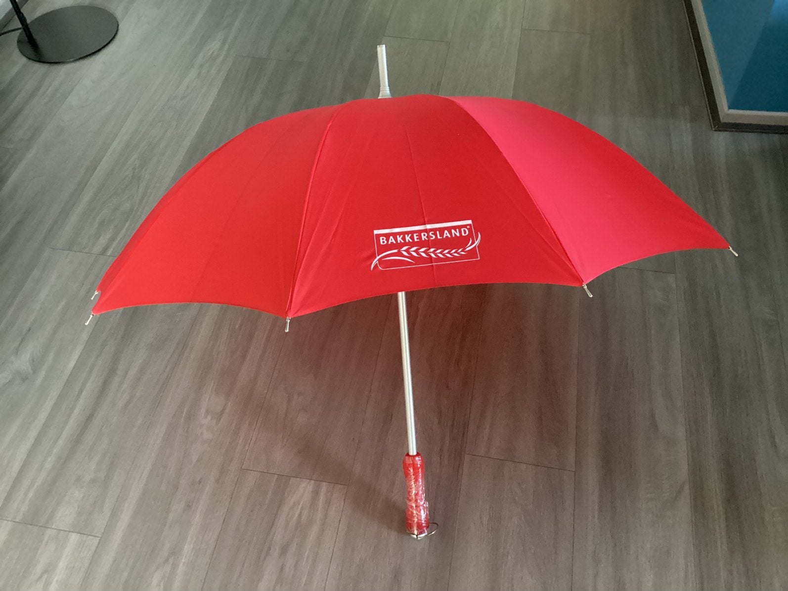 Gratis. Ophalen. Paraplu. Diameter 93 cm., Sieraden, Tassen en Uiterlijk, Paraplu's, Ophalen, Gebruikt