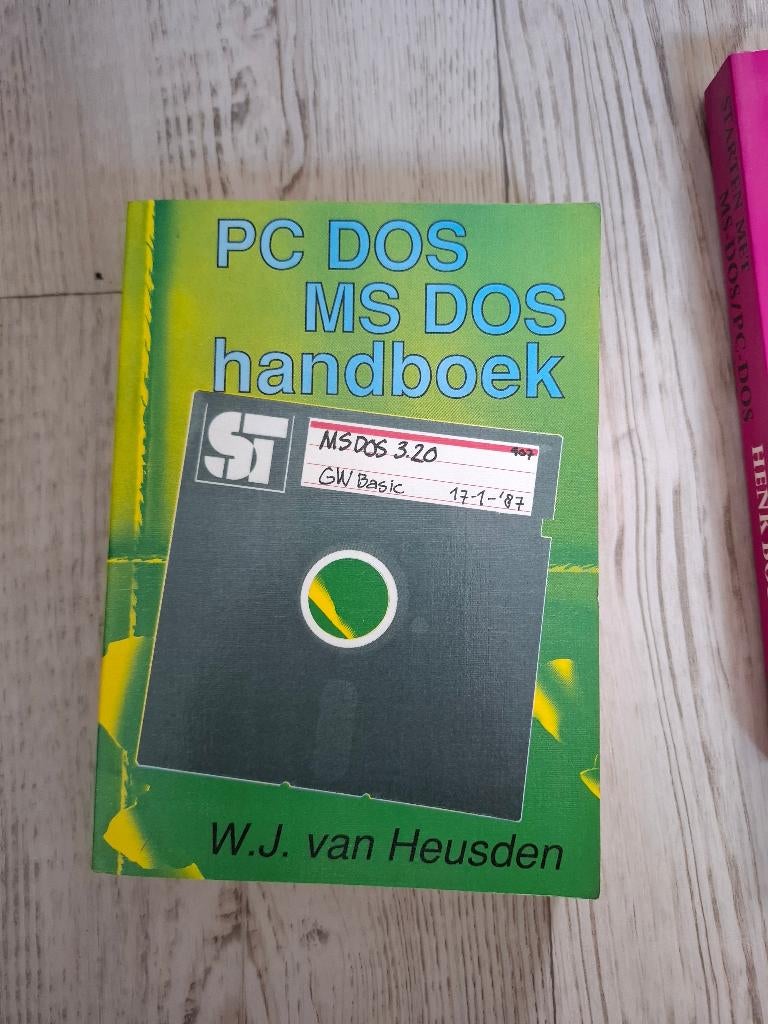 PC DOS MS DOS Handboek (origineel), Ophalen of Verzenden, Nieuw, Software