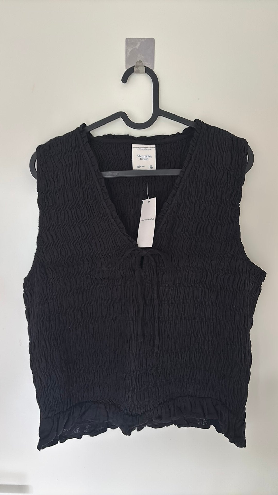 gerimpelde dames top met v-hals, Kleding | Dames, Tops, Zwart, Maat 46/48 (XL) of groter, Nieuw, Ophalen of Verzenden