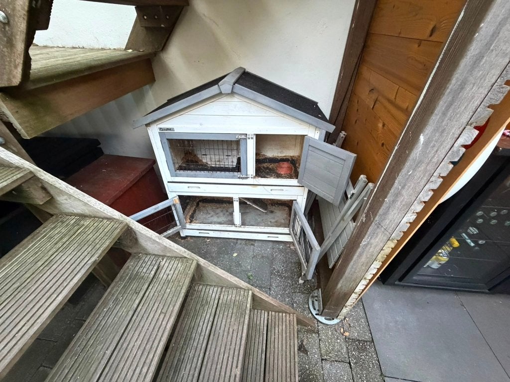 Ruim houten konijnenhok / buitenhok – goede staat, Ophalen, 90 cm of meer, Konijn, Hok