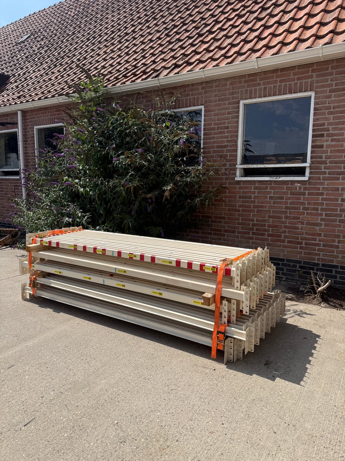 Nedcon liggers, palletstelling of grootvakstelling, Ophalen