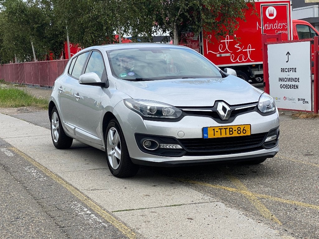 Renault Mégane 1.2 TCE 85KW Energy HB 2014 Grijs 162183 Km, Auto's, Voorwielaandrijving, Stof, Zwart, 4 cilinders
