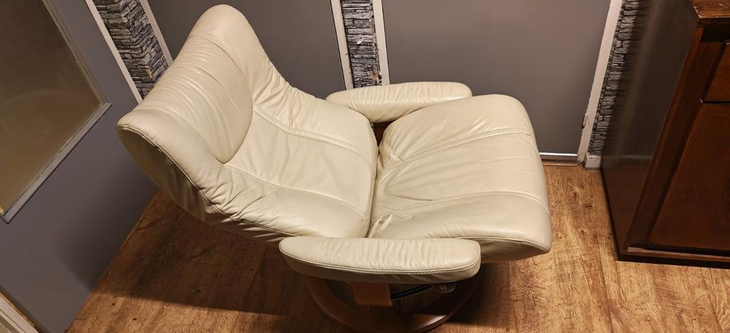 Stressless fauteuil zo goed als nieuw maat L, Huis en Inrichting, Fauteuils, Ophalen, Zo goed als nieuw, 75 tot 100 cm, Leer