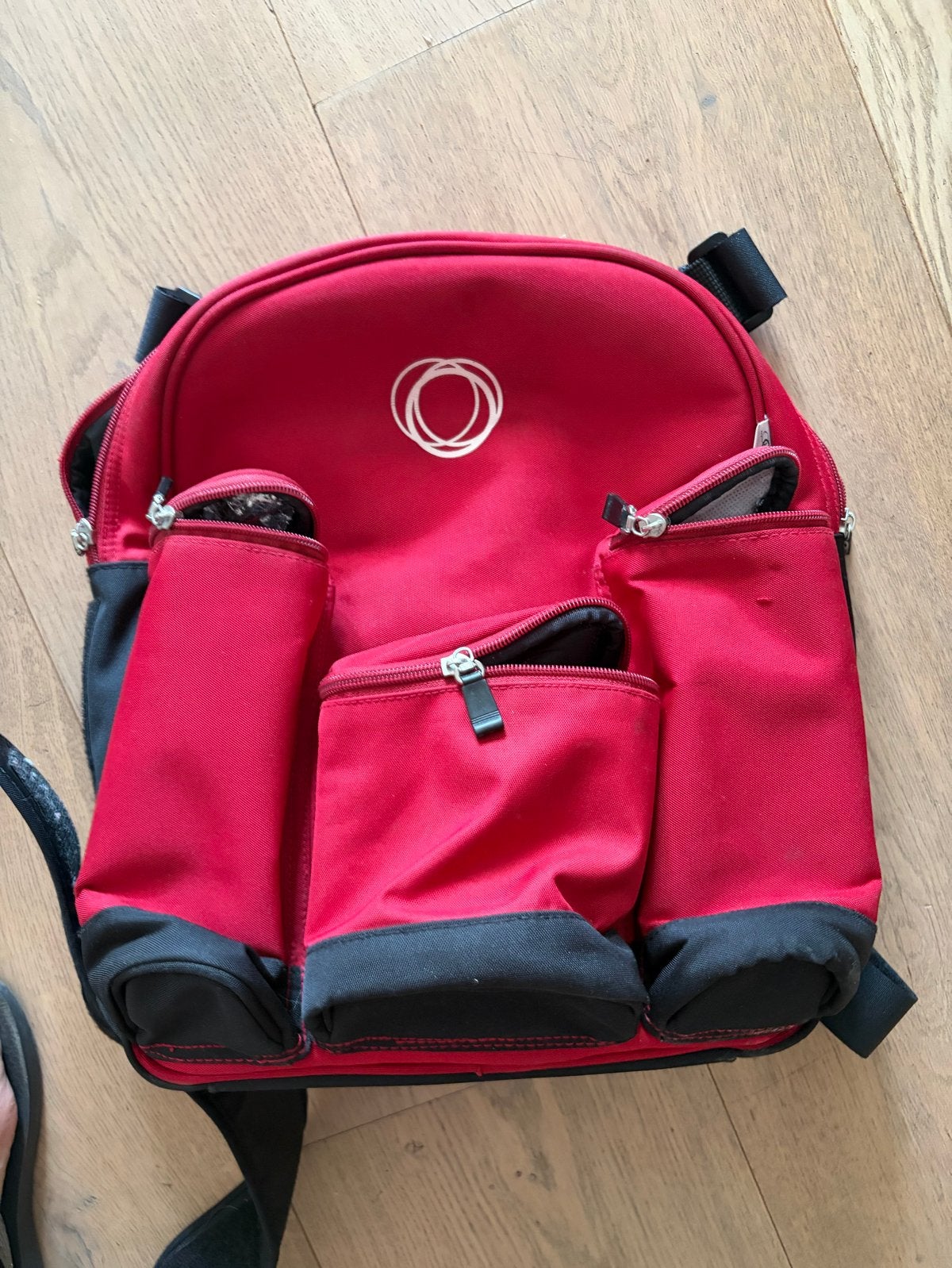 Bugaboo Rugtas met koelvak flessen- en verschoonmatje vak, Bugaboo, Zo goed als nieuw, Rugzak, Rood