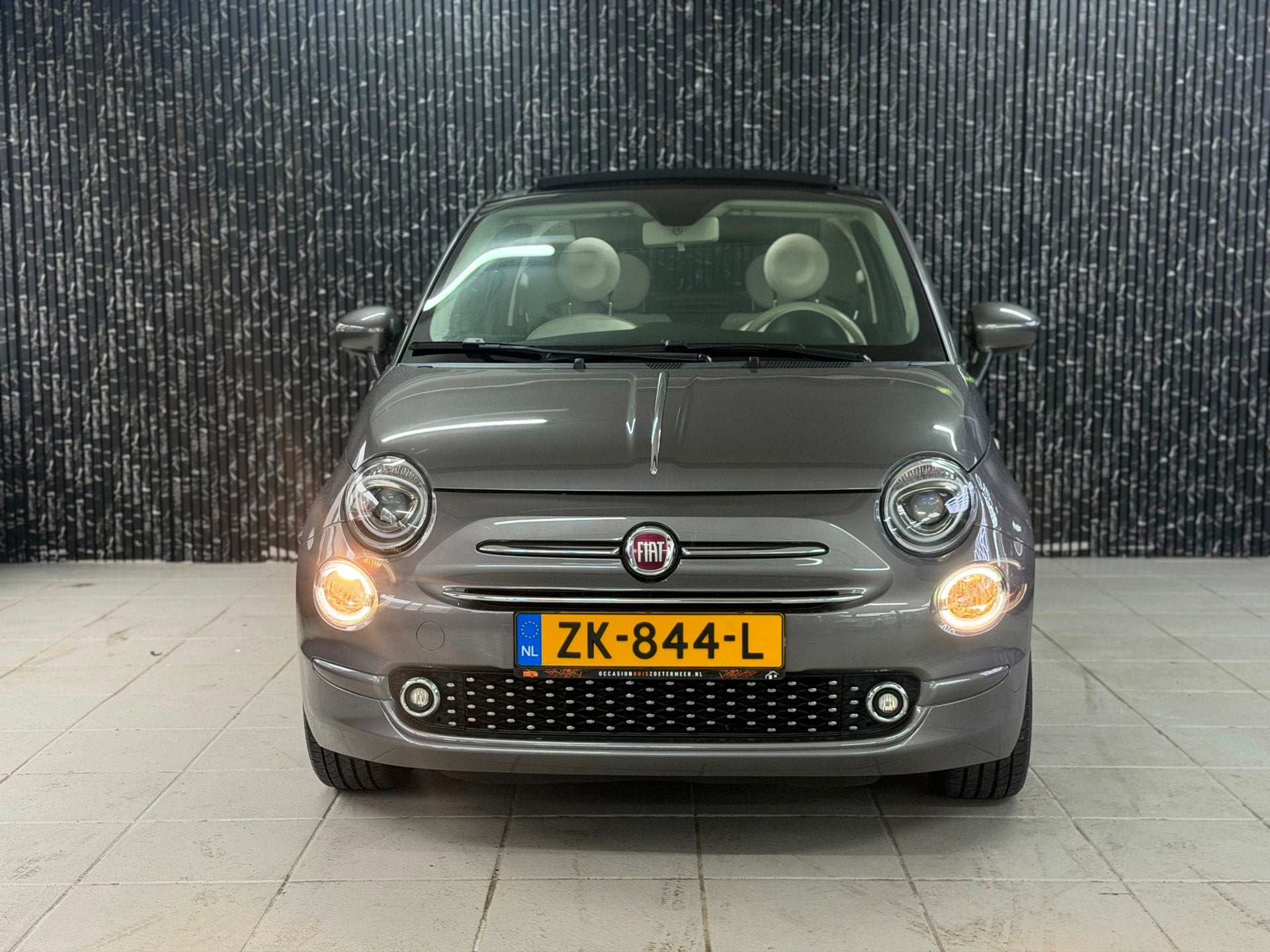 Fiat 500 1.2 Automaat | Cabrio |, Auto's, Gebruikt, 4 cilinders, Bedrijf, 915 kg
