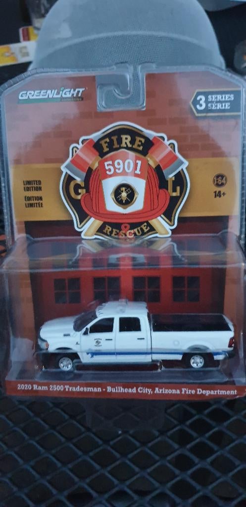 RAM 2500 Tradesman Bullhead Fire Department Greenlight 1:64, Christian@diecastcompany.nl, Auto, Diecast Company, Nieuw