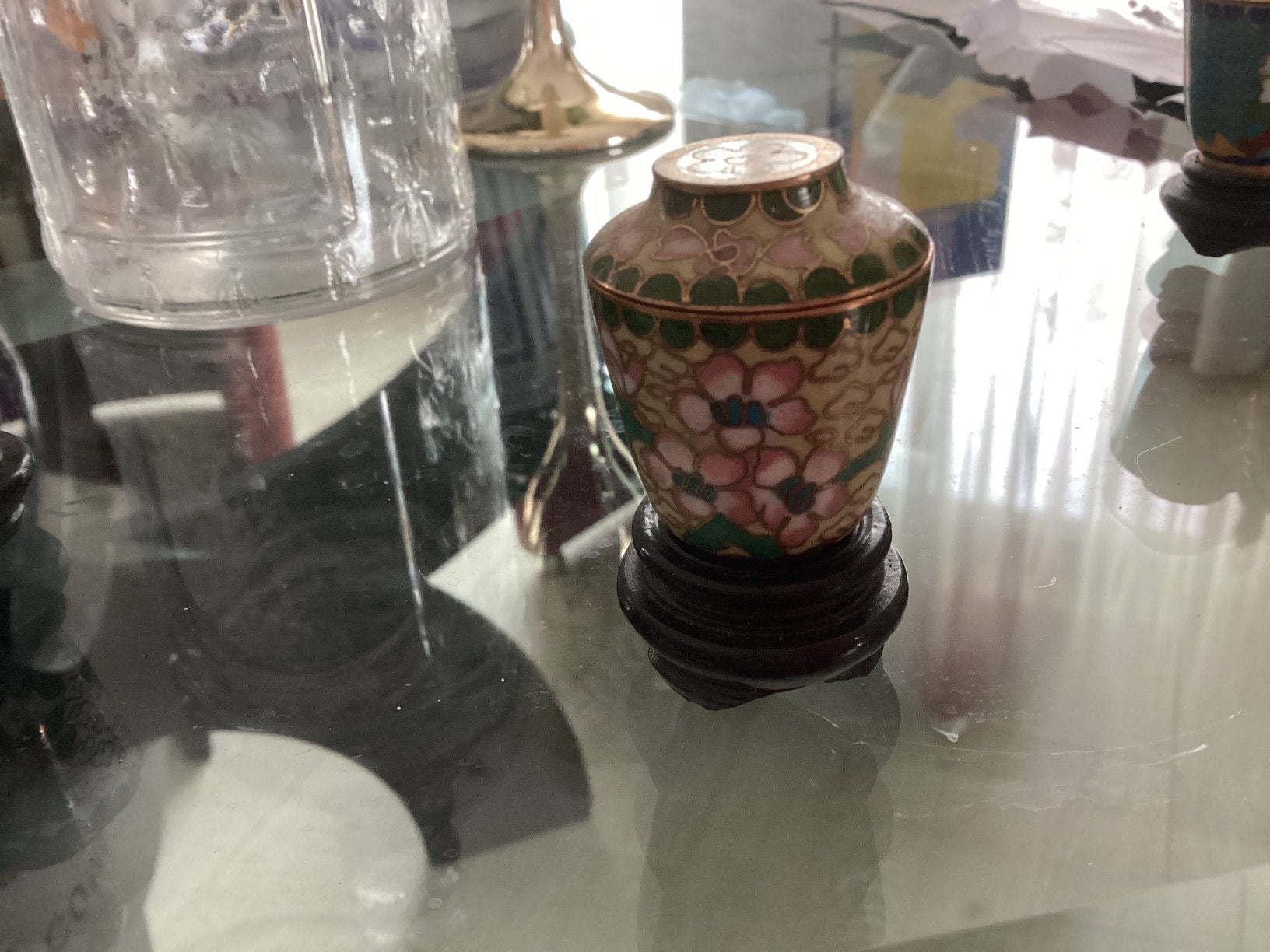Cloisonnee as  urn // hoog 4 cm, Ophalen of Verzenden