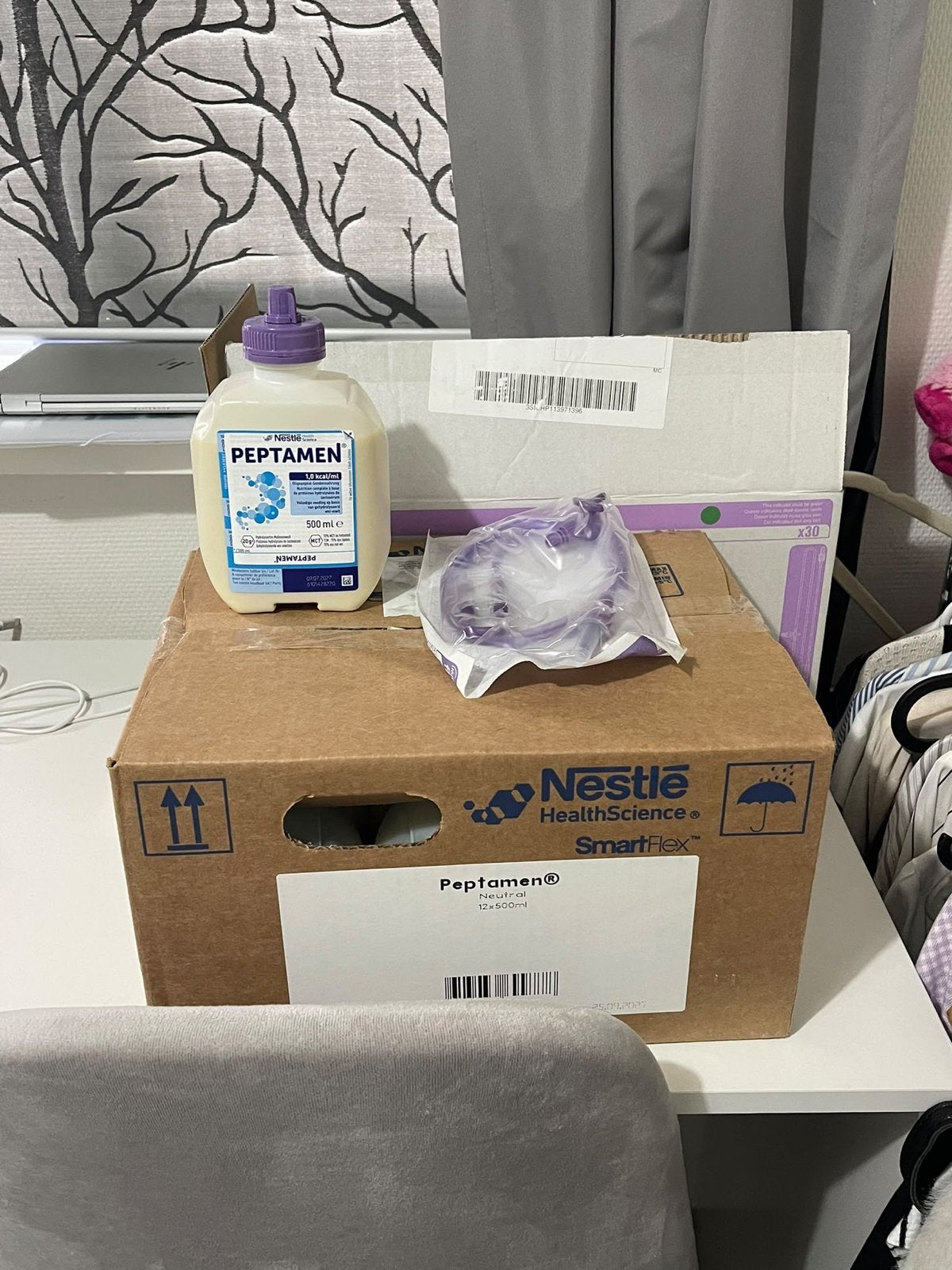 Nestlé Peptamen Sondevoeding 12 flessen +Flocare Infuusslang, Ophalen of Verzenden, Nieuw