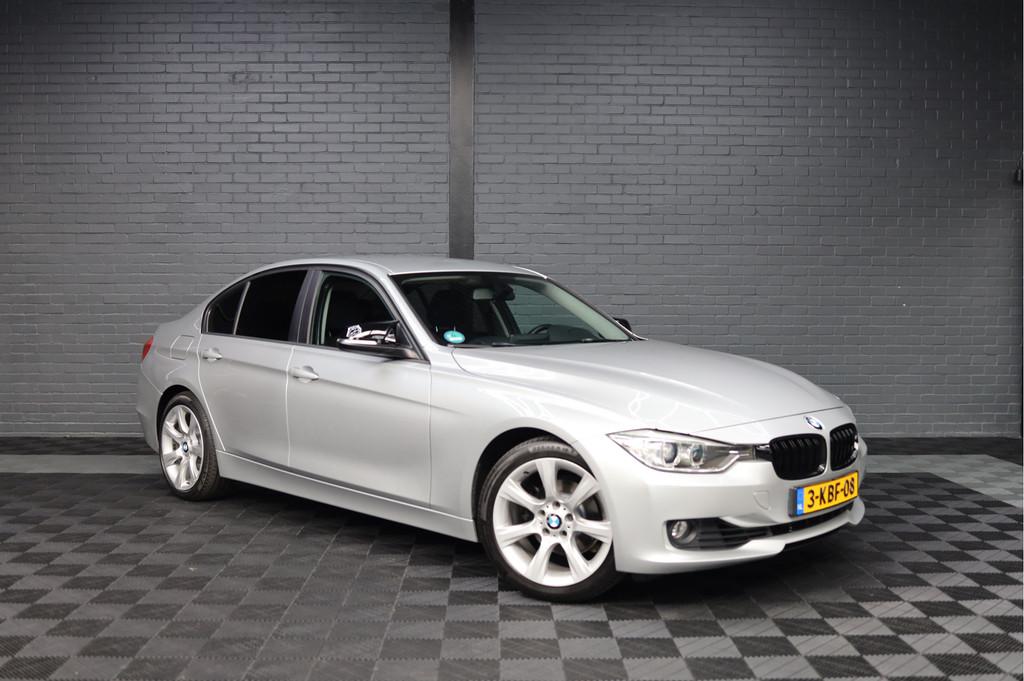 BMW 3-serie 320i High Executive | NAP | AUTOMAAT | SPORTSTOE, Automaat, Euro 5, Gebruikt, Zwart