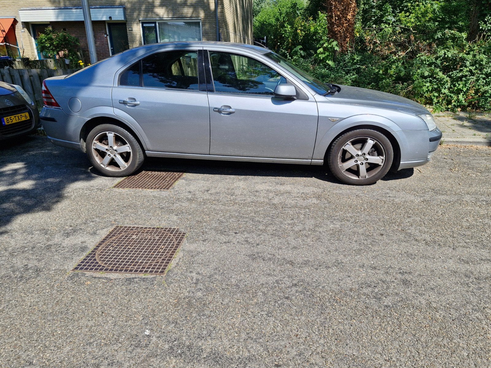 Ford Mondeo 2.2 Tdci 114KW HB 2006 Grijs, Auto's, Ford, Particulier, Mondeo, Diesel, C, Hatchback, Handgeschakeld, Origineel Nederlands