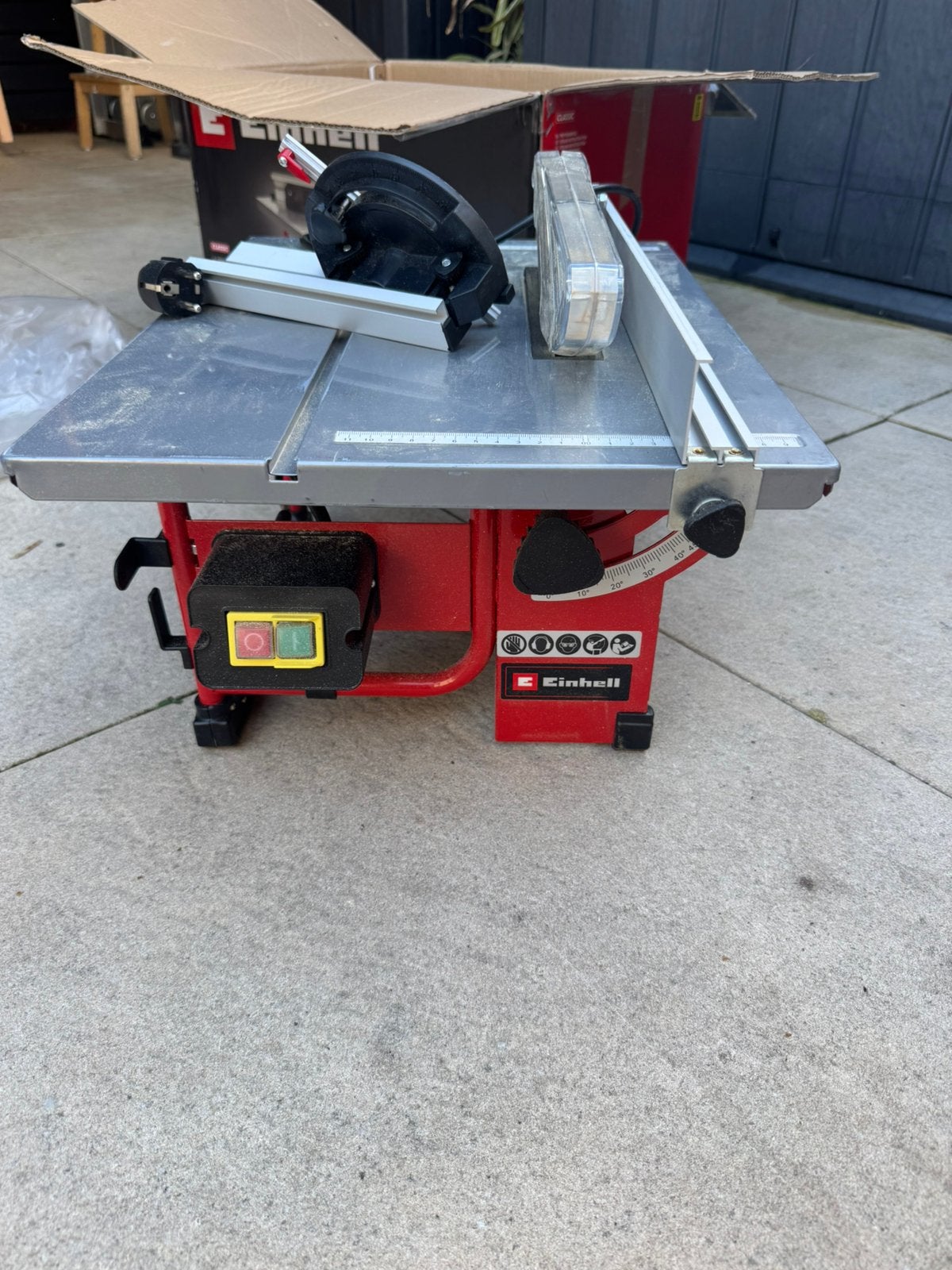 EINHELL Tafelcirkelzaag TC-TS 200, Ophalen, Cirkelzaag, 600 tot 1200 watt, Zo goed als nieuw