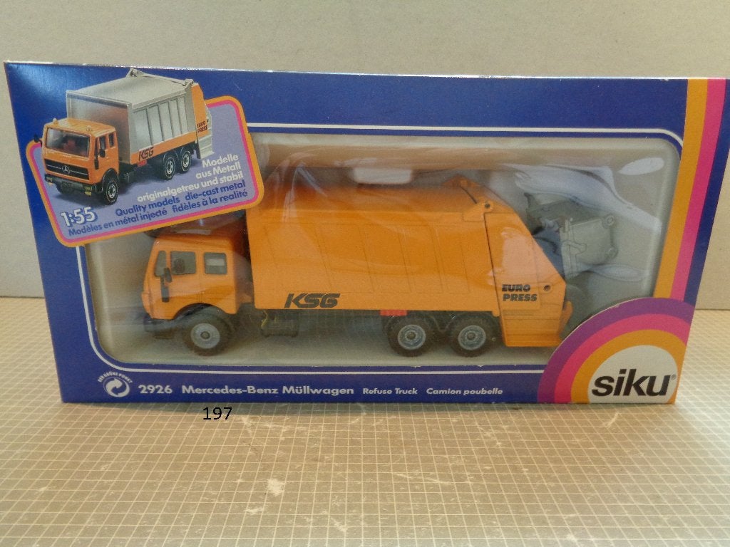 siku mb vuiniswagen in doos, Ophalen of Verzenden, Zo goed als nieuw, Auto