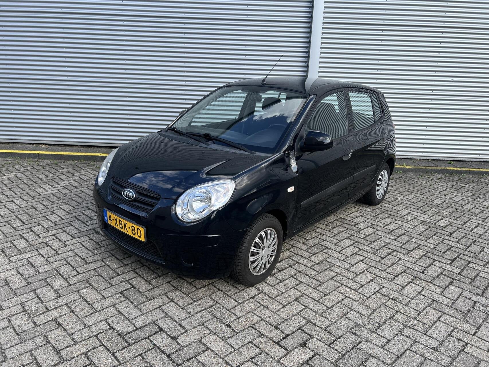 Kia Picanto 1.1 Nieuwe APK Airco 5 Deurs Zwart, Auto's, Kia, Gebruikt, 4 cilinders, 400 kg, Zwart