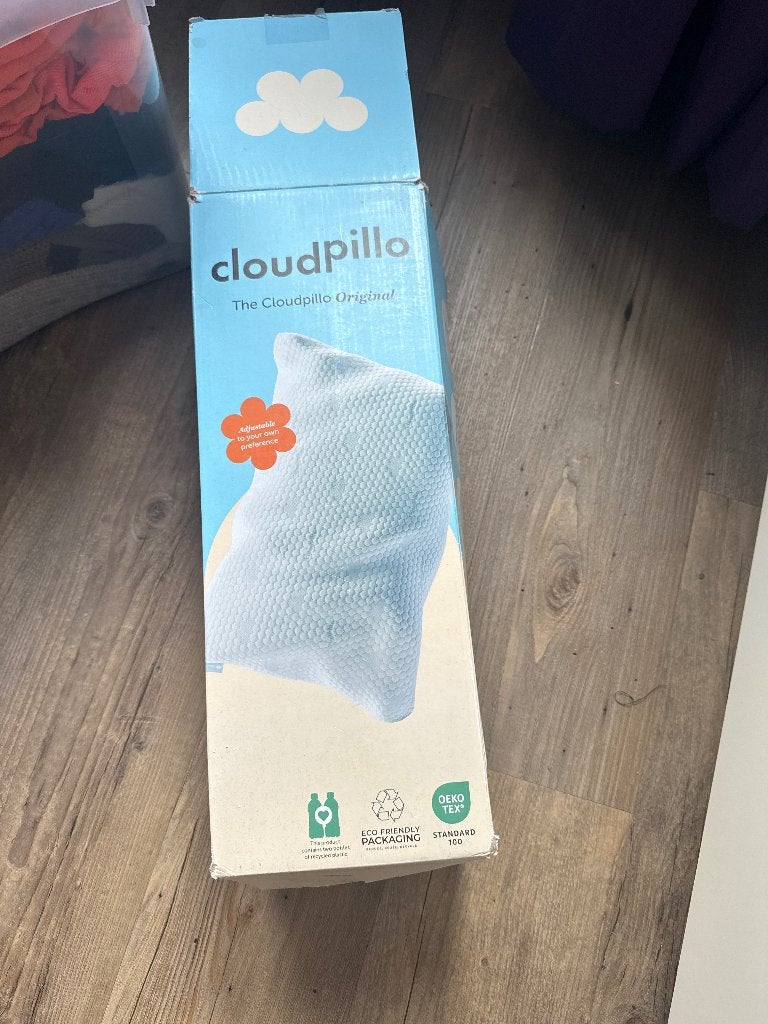 Cloudpillo original (evt 2 kussens 1 originele zonder doos), Huis en Inrichting, Slaapkamer | Beddengoed, Eenpersoons, Wit, Ophalen of Verzenden