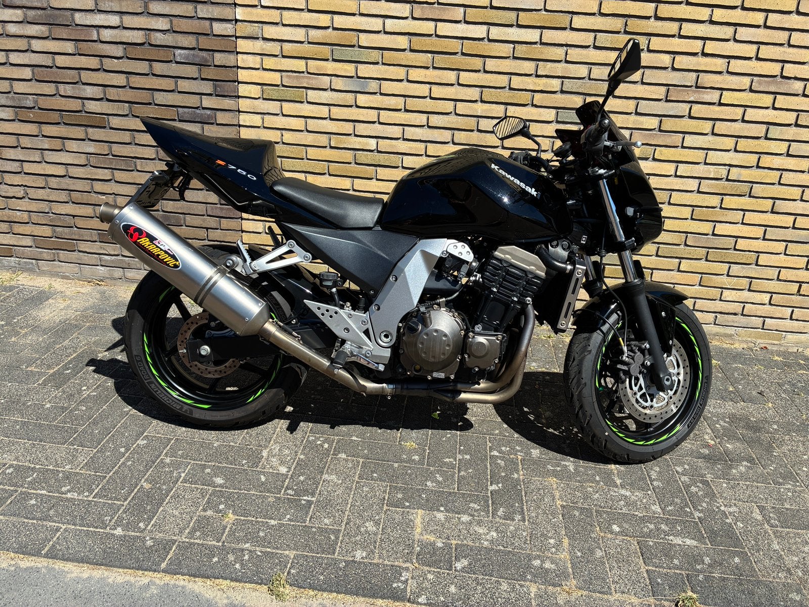 Kawasaki Z750 weinig km’s, Sportuitlaat, 4 cilinders, Motorrijbewijs A, Gebruikt