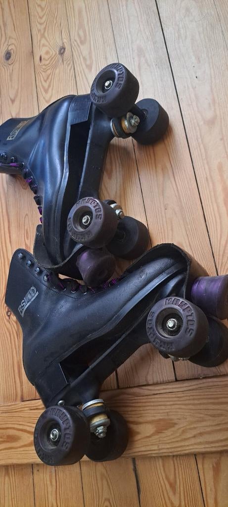 Retro Zwarte Leren Roller Skates - Maat 41, Ophalen of Verzenden