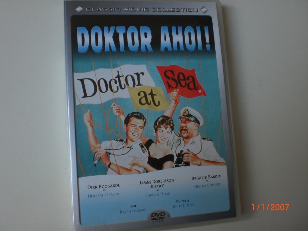 dvd Doctor at Sea Dirk Bogarde Brigitte Bardot Brenda De Ban, Alle leeftijden, Ophalen of Verzenden, Zo goed als nieuw, Komedie