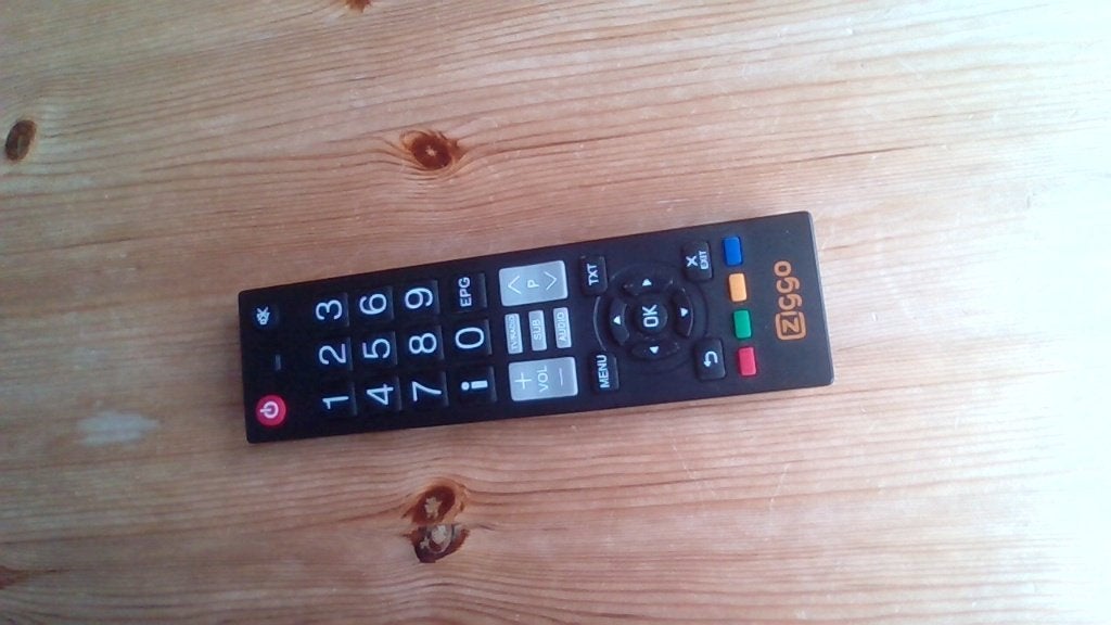 Ziggo 5500 afstandsbediening, Ophalen of Verzenden, Zo goed als nieuw, Origineel, Mediaspeler