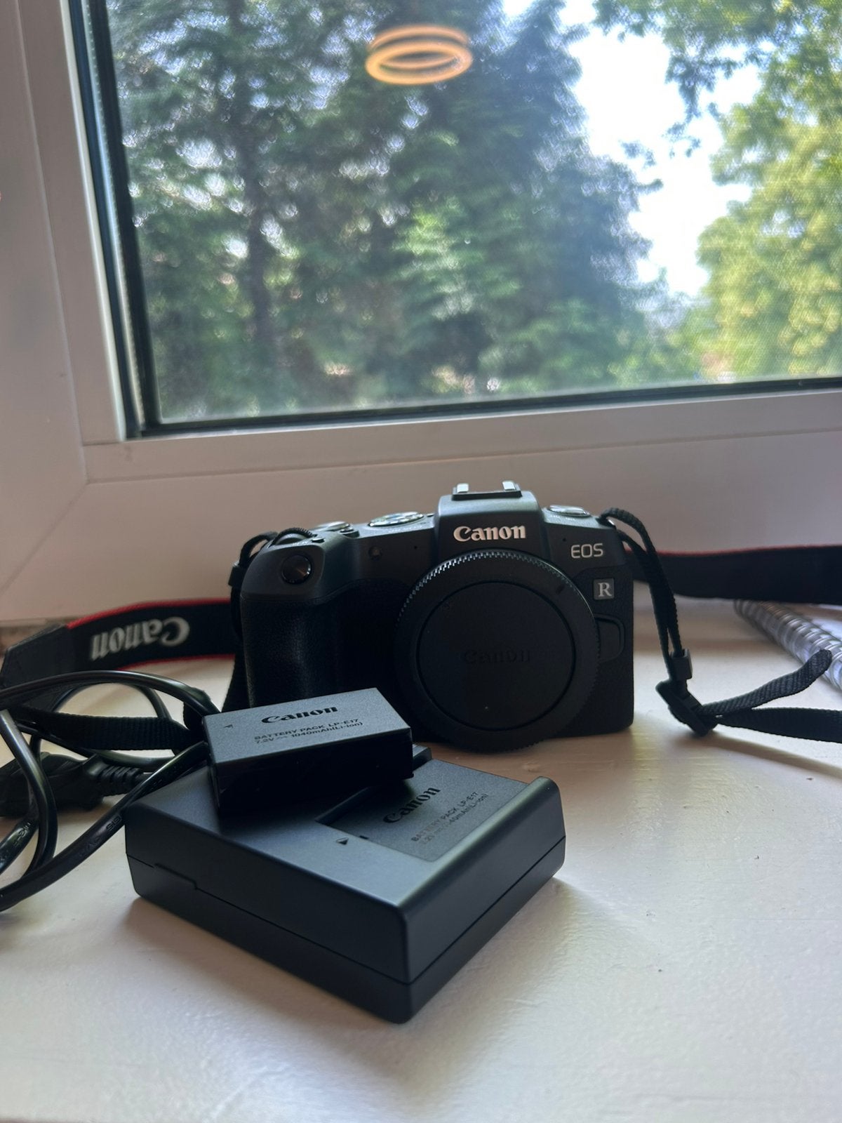 Splinternieuwe EOS RP Canon Body, Spiegelreflex, Canon, Ophalen of Verzenden, Zo goed als nieuw