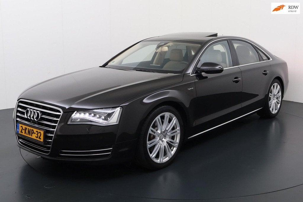 Audi A8 2.0 TFSI Hybrid Pro Line+ softclose, massagestoelen,, Auto's, Audi, Euro 5, Gebruikt, 4 cilinders, Leder