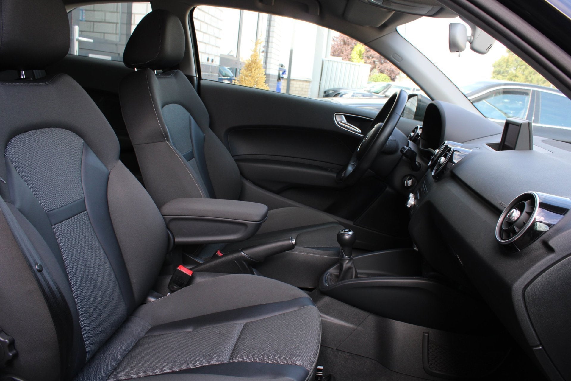 Foto 12 van Audi A1 1.4 TFSI Ambition l 1e eigenaar l Xenon l LED l Spor