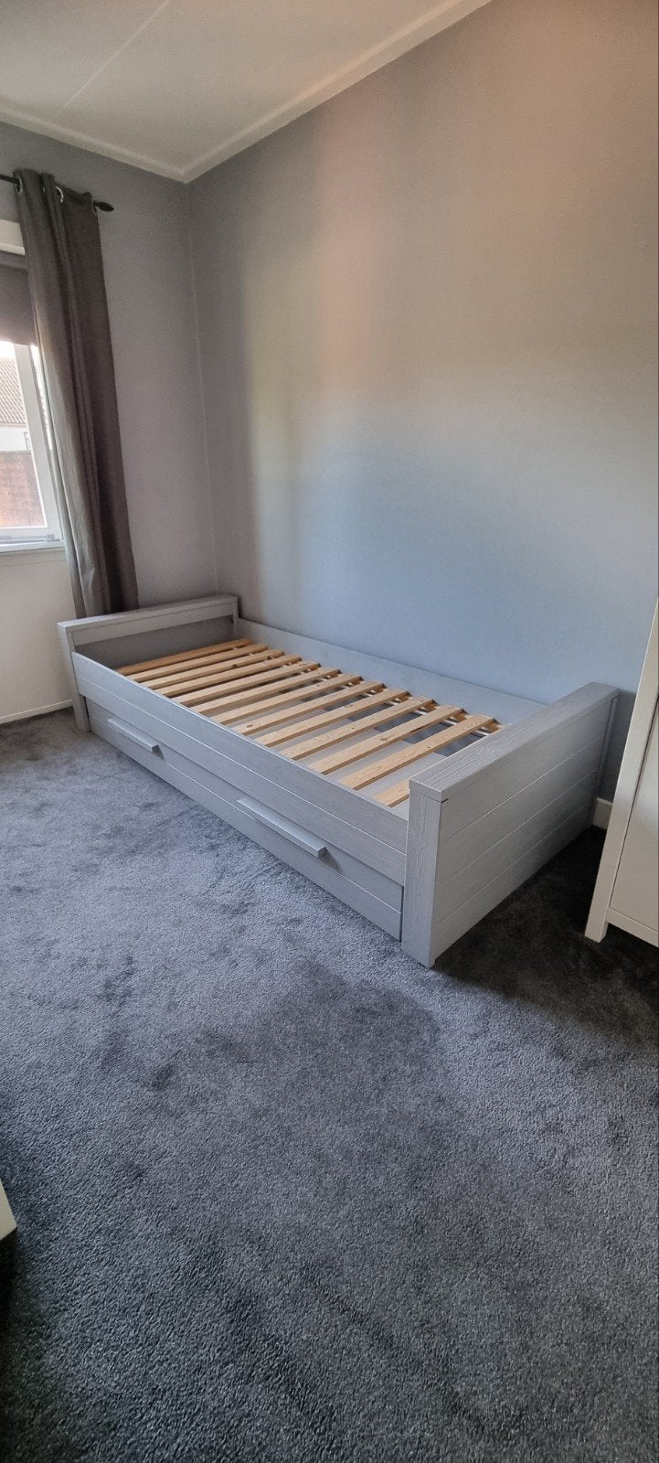 Bed met lade, Ophalen, Gebruikt, Eenpersoons