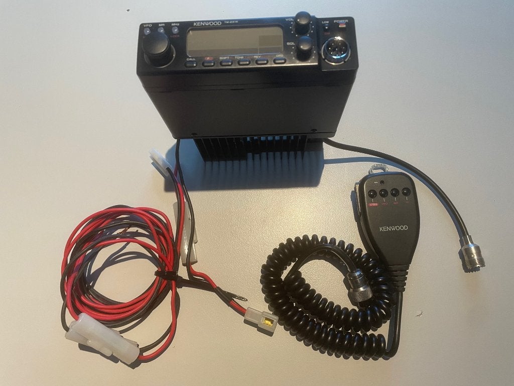 Kenwood TM231E VHF FM mobielset, Telecommunicatie, Zenders en Ontvangers, Ophalen of Verzenden, Gebruikt