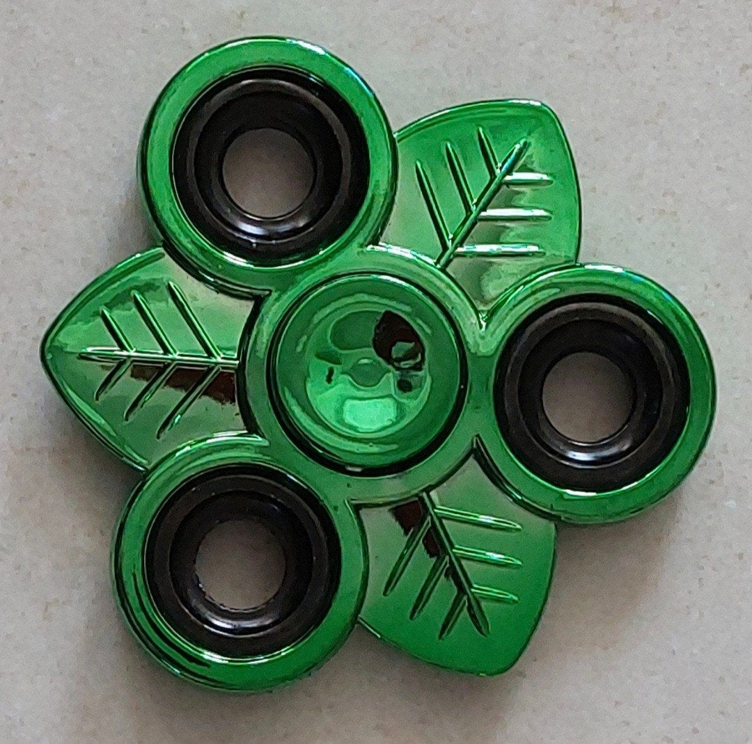 Diverse spinner 4 stuks, Ophalen of Verzenden, Zo goed als nieuw