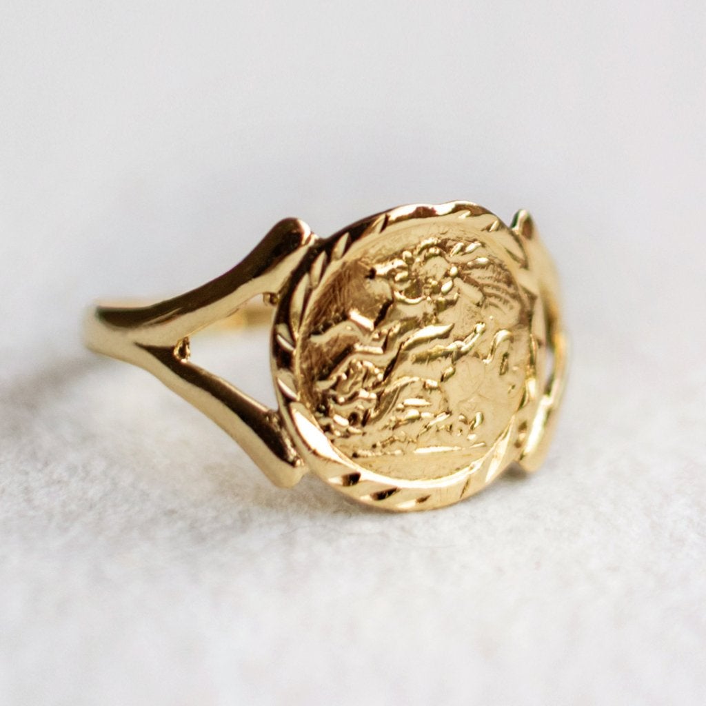 Vintage 9K gouden Romeinse Roman coin pink ring - 15,75, Ophalen of Verzenden, Dame, Goud, Goud