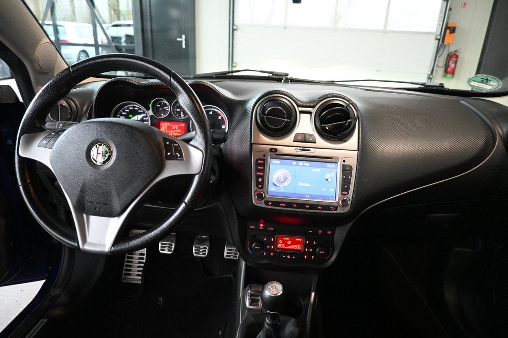 Alfa Romeo MiTo 1.3 JTDm ECO Distinctive Clima Navigatie Cru, Voorwielaandrijving, Euro 5, 86 pk, Gebruikt