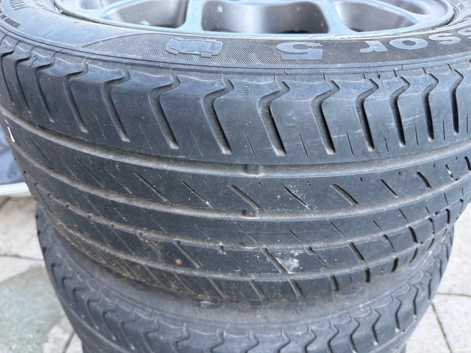 Velgen 4x100 met banden - 195/50 R15, Ophalen of Verzenden, Gebruikt