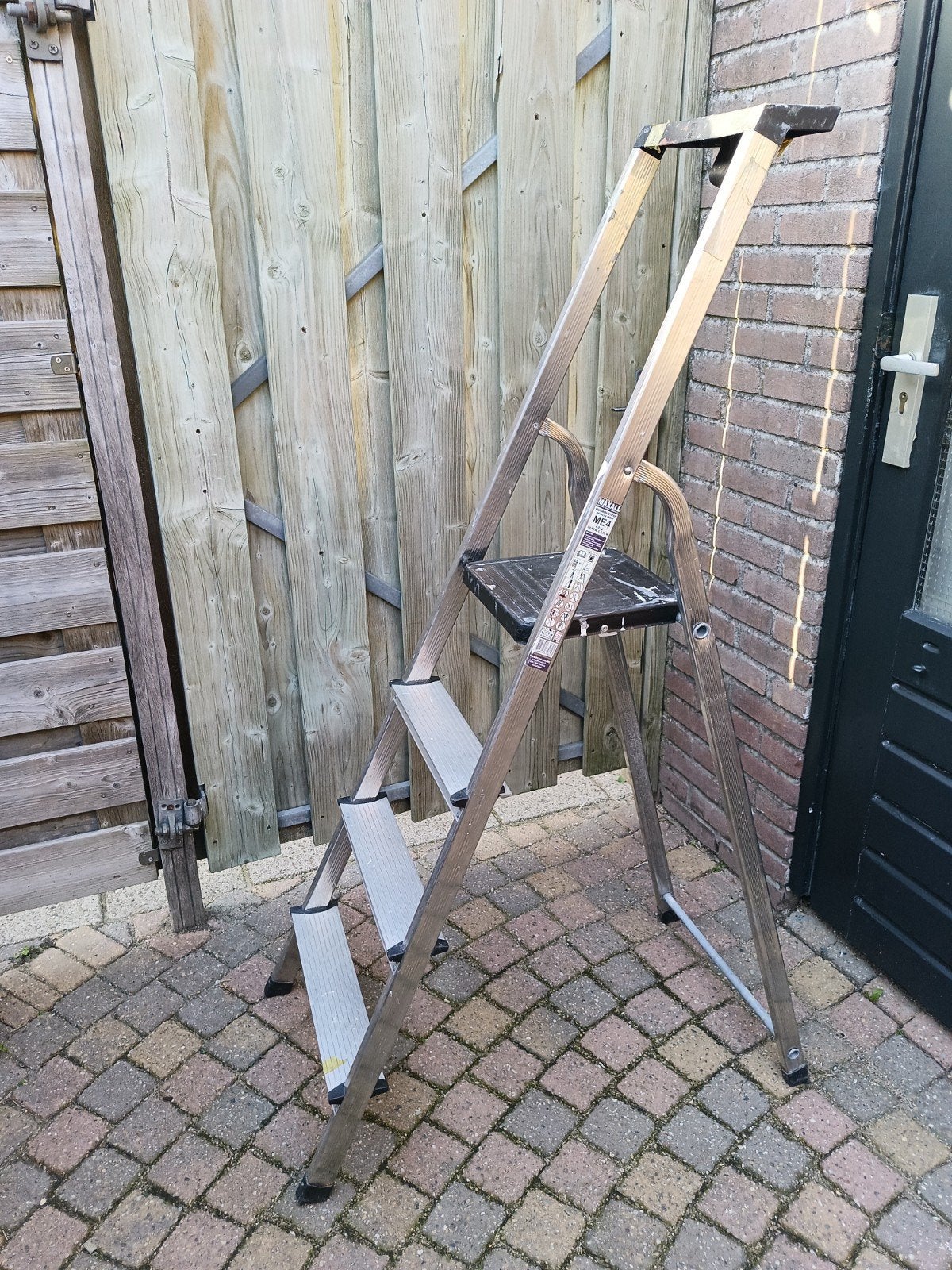 Maxxall ME4 trap met opbergvakjes aan de bovenkant., Ophalen of Verzenden, Gebruikt, 2 tot 4 meter