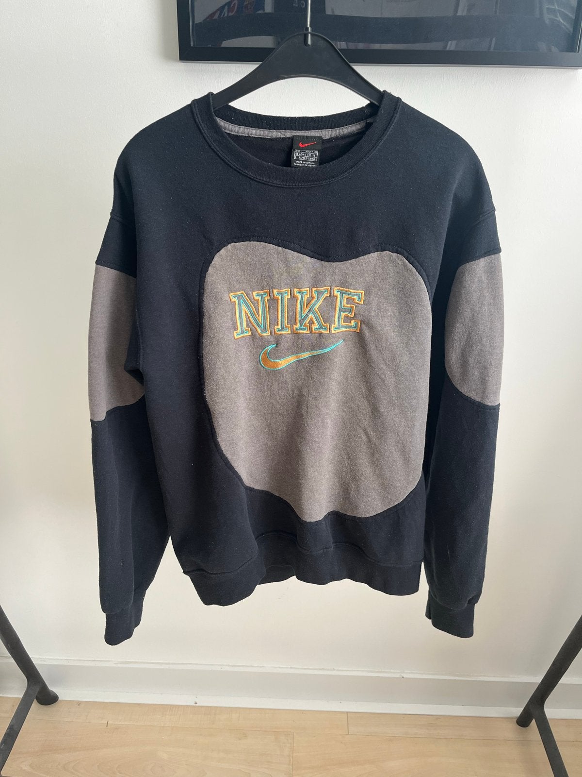 Nike vintage trui - Maat S/M, Kleding | Heren, Truien en Vesten, Ophalen of Verzenden, Gedragen, Maat 48/50 (M), Zwart
